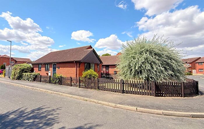 2 Bedroom Bungalow For Sale In Riverside Walk, Bottesford, NG13