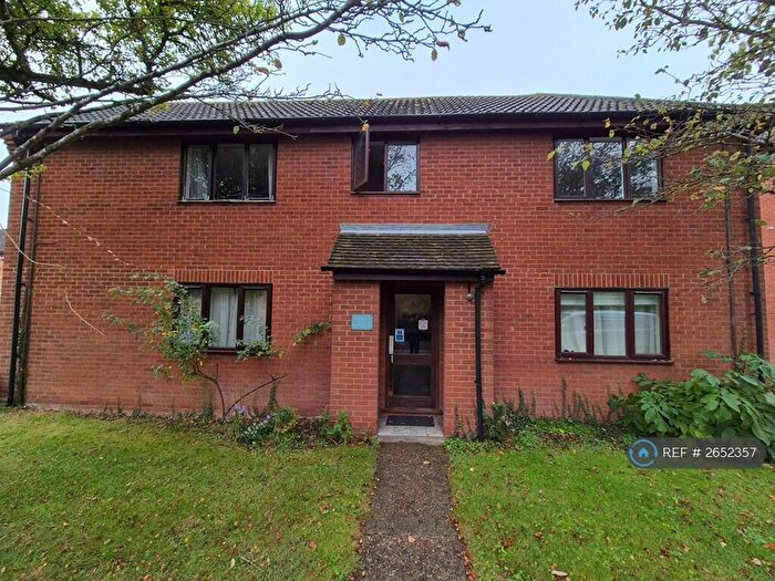 Studio To Rent In Brackyn Road, Cambridge, CB1