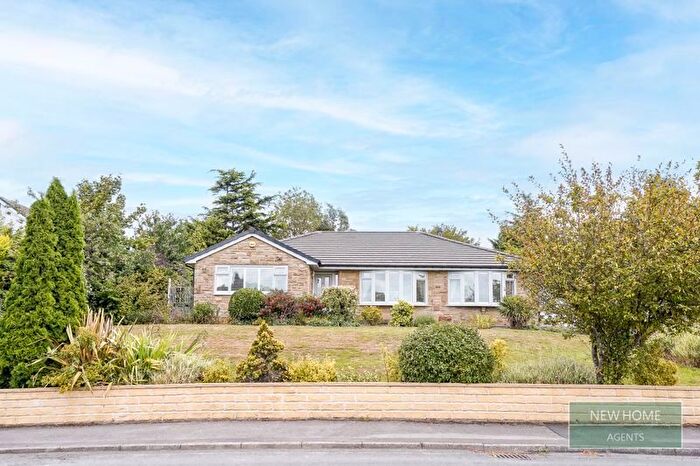 3 Bedroom Detached Bungalow For Sale In Woodlands Road, Batley, WF17