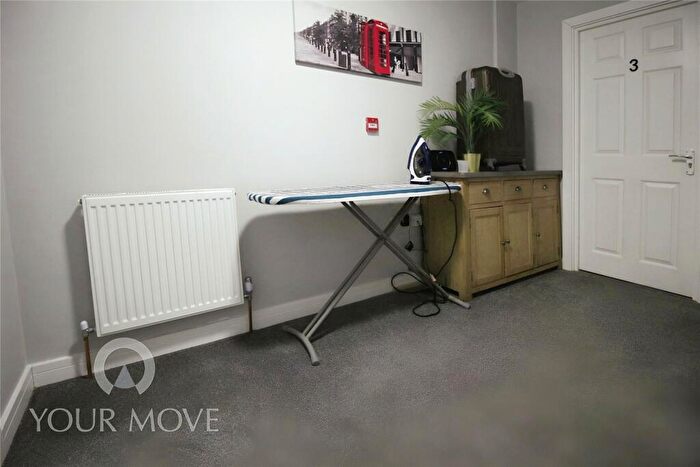 1 Bedroom Garage / Parking To Rent In Phoenix Place, Dartford, Kent, DA1