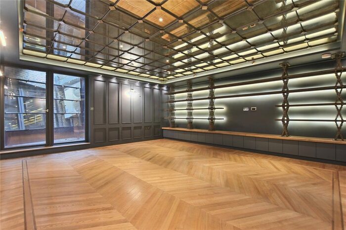 4 Bedroom Mews House To Rent In Ferdinand Street, Chalk Farm, London, NW1