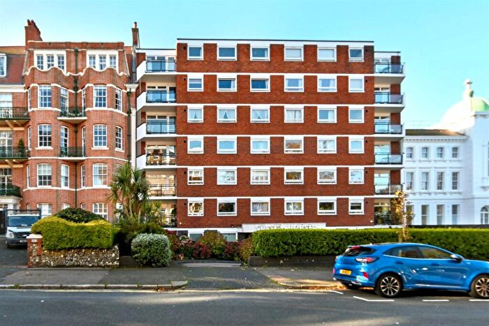 2 Bedroom Flat For Sale In Hartington Place, Eastbourne, BN21