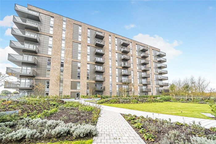 2 Bedroom Flat To Rent In Flagstaff Road, Reading, RG2