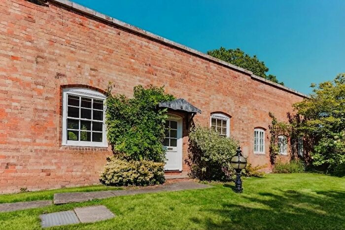 2 Bedroom Property For Sale In Clopton, Stratford-Upon-Avon, CV37
