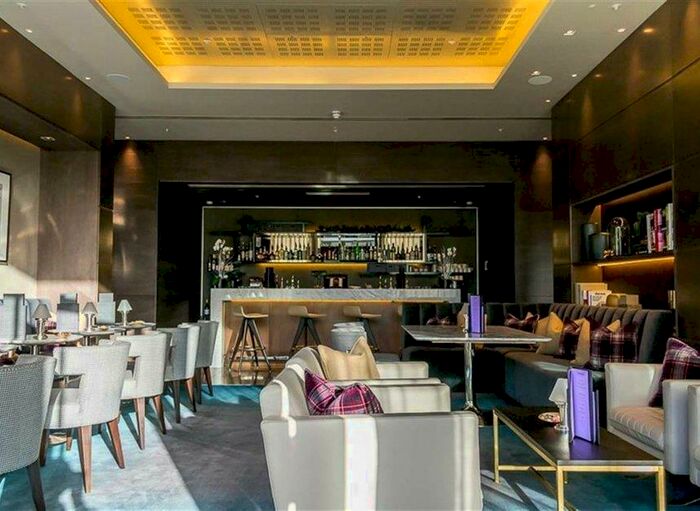 Apartment To Rent In The Heron, Moorgate, Barbican, London, EC2Y