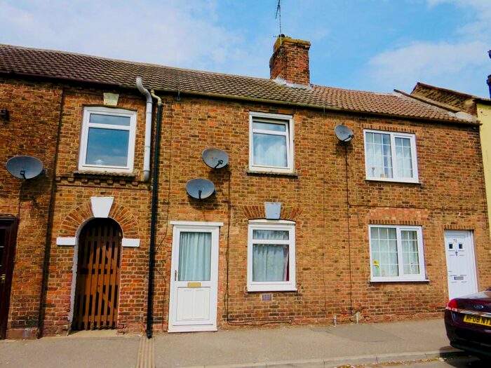 2 Bedroom Terraced House To Rent In Winsover Road, Spalding, PE11