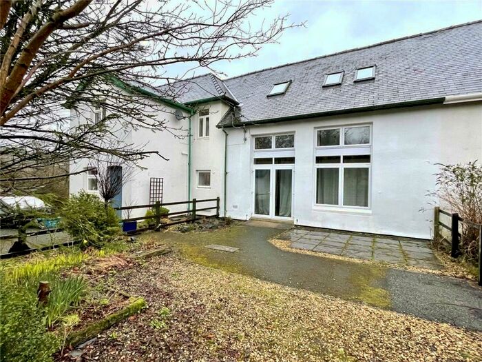 3 Bedroom Terraced House To Rent In Ty Hen Ysgol, Llanwrtyd Wells, Powys, LD5