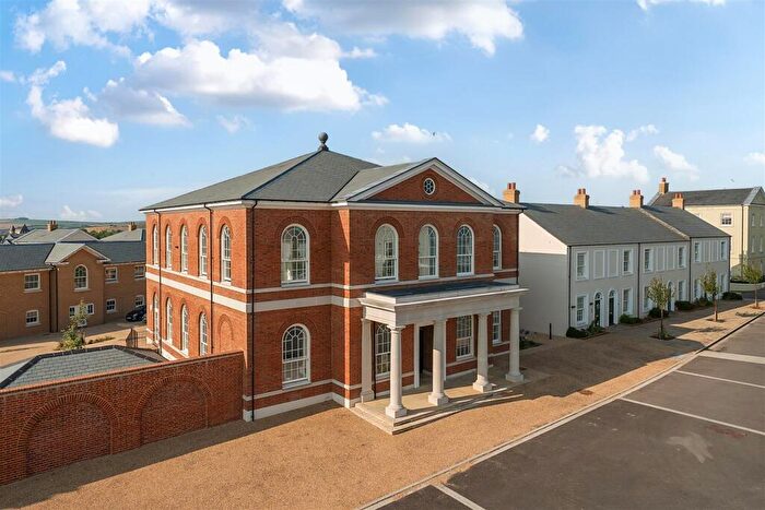 2 Bedroom Apartment For Sale In Crown Gate, Poundbury, DT1