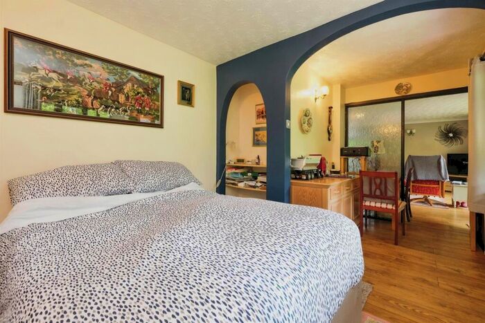 4 Bedroom Detached House For Sale In Parc Pentre, Mitchel Troy, Monmouth, NP25