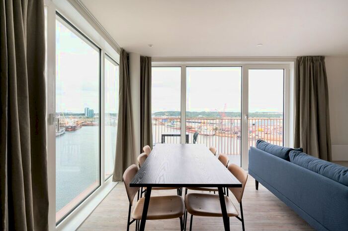 3 Bedroom Flat To Rent In The Kell, Gillingham Gate Road, Gillingham, ME4