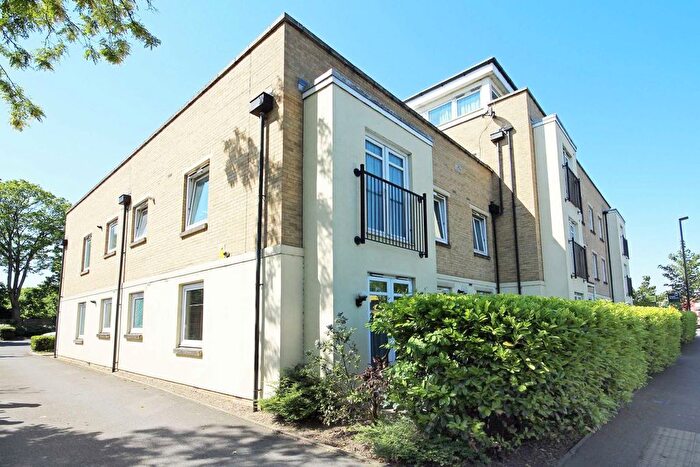 2 Bedroom Flat For Sale In Worton Road, Isleworth, TW7