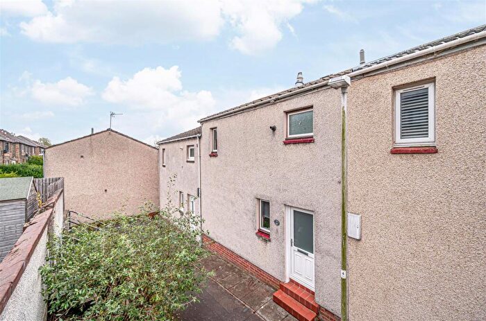 2 Bedroom Terraced House For Sale In Barrie Place, Dunfermline, KY12