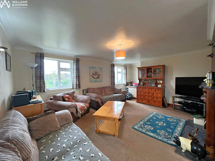 4 Bedroom Farm House For Sale In Llandrygan, Llannerch-Y-Medd, Anglesey, LL71