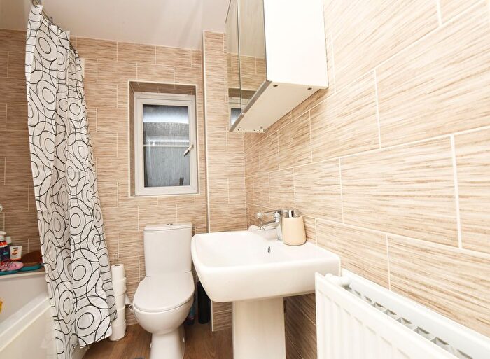 2 Bedroom Semi-Detached House For Sale In Hereford Way, Boroughbridge, York, YO51