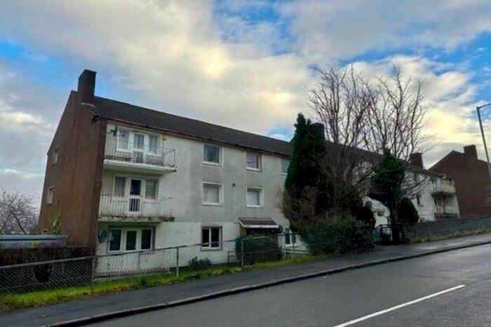2 Bedroom Flat To Rent In Townhill Road, Hamilton, ML3