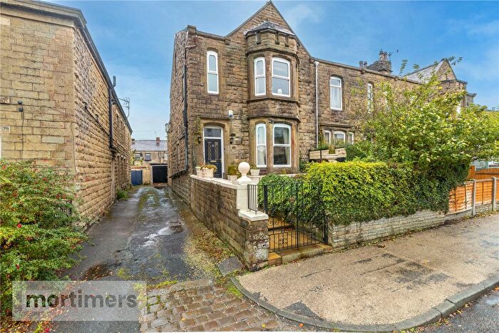 4 Bedroom End Of Terrace House For Sale In Church Street, Clayton Le Moors, Accrington, Lancashire, BB5