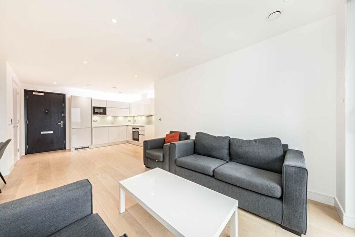 1 Bedroom Flat To Rent In East Ferry Road, Canary Wharf, E14