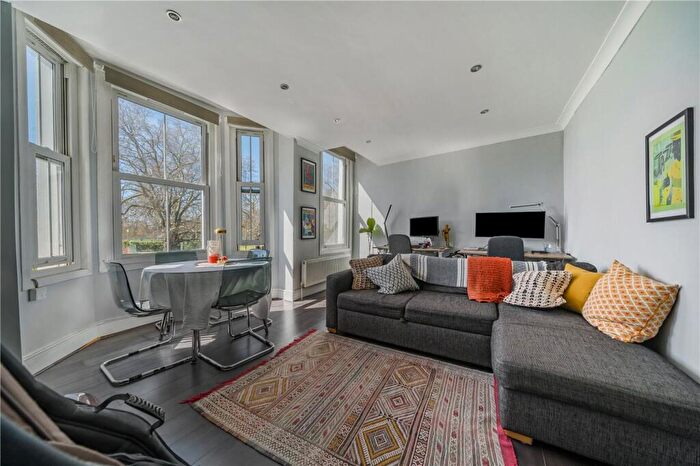 1 Bedroom Apartment For Sale In Lower Road, London, SE16