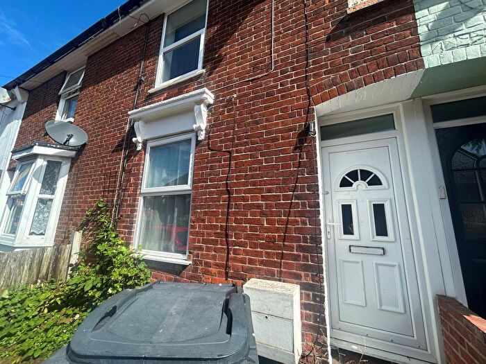 4 Bedroom Property To Rent In Norwood Gardens, Ashford, TN23