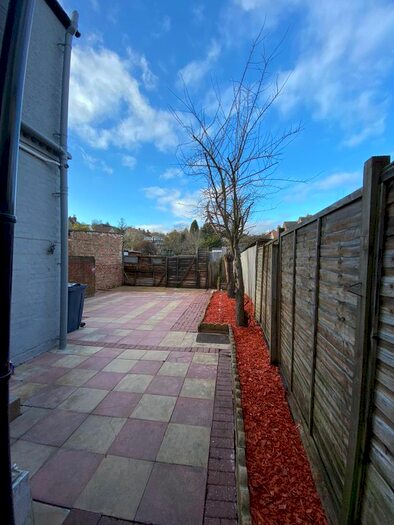 1 Bedroom Property To Rent In Desborough Avenue, High Wycombe, HP11