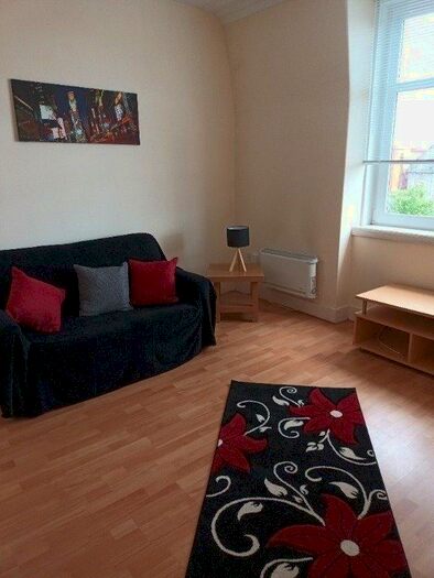 1 Bedroom Flat To Rent In Skene Square, Rosemount, Aberdeen, AB25