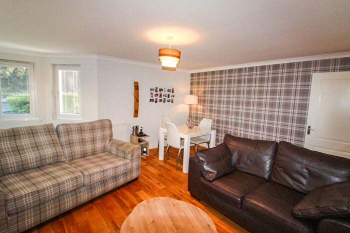 2 Bedroom Flat For Sale In Willowbank Place, Bonhill, Alexandria, G83
