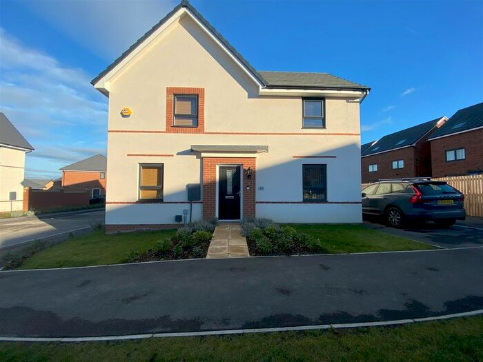 4 Bedroom Detached House To Rent In Autumn Fields, Waverley, Rotherham, S60