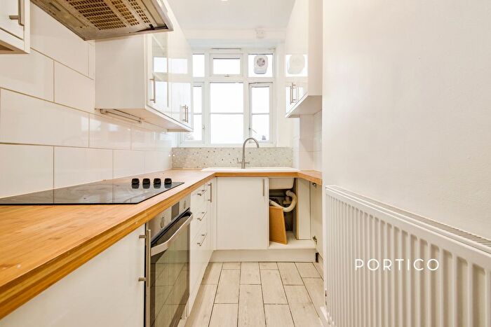 1 Bedroom Flat To Rent In Homerton High Street, London, E9