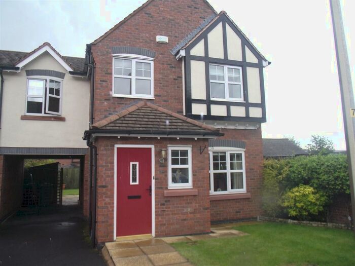 4 Bedroom House To Rent In Sunnymill Drive, Sandbach, CW11
