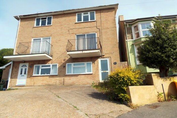4 Bedroom Property To Rent In Clarendon Road, Dover, CT17