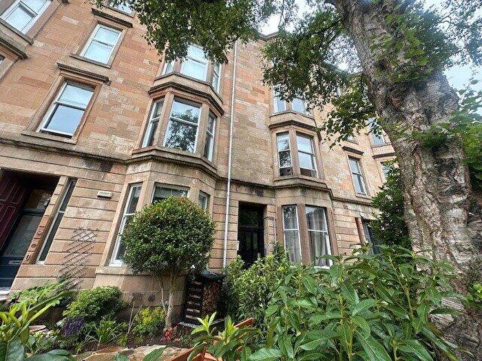 6 Bedroom Flat To Rent In Hillhead Street, Hillhead, Glasgow, G12