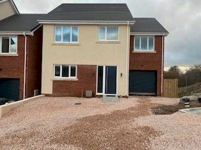 4 Bedroom Detached House To Rent In Tribune Drive, Kingsteignton, Newton Abbot, TQ12