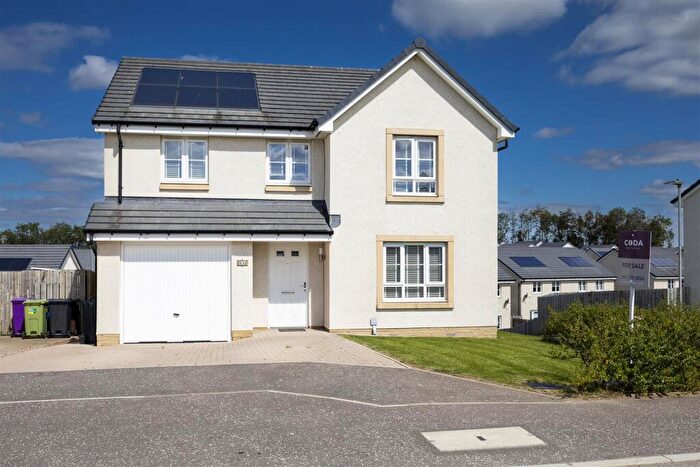 5 Bedroom Detached House For Sale In Auchinleck Road, Robroyston, G33
