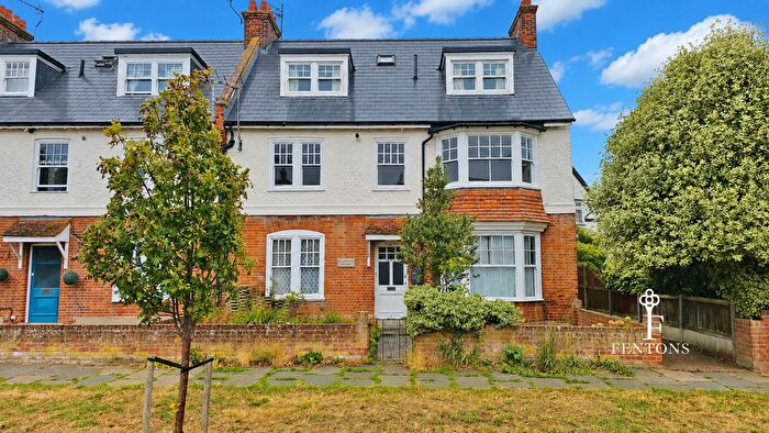 1 Bedroom Flat To Rent In Old Road, Frinton-On-Sea, CO13