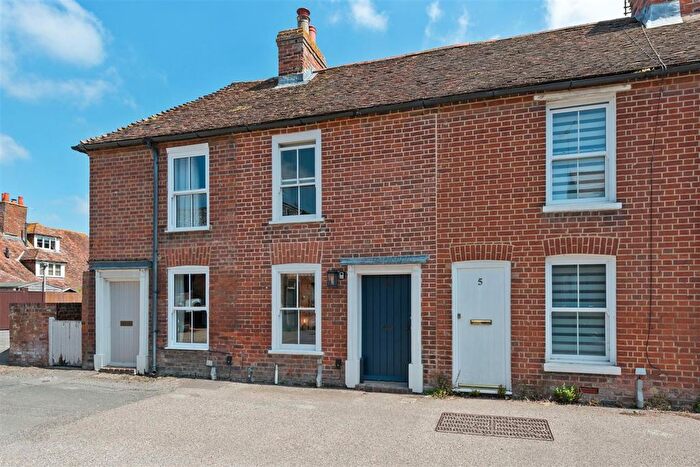 1 Bedroom Terraced House For Sale In Brewery Lane, Canterbury, CT4