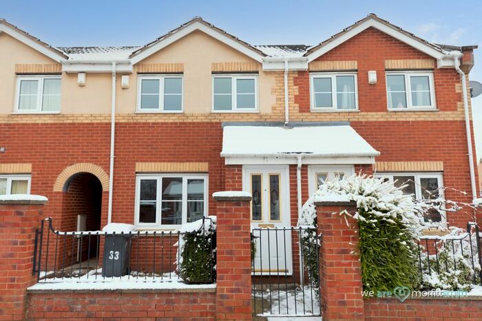 2 Bedroom Terraced House To Rent In Stirling Way, Parklands, - Viewing Recommended, S2