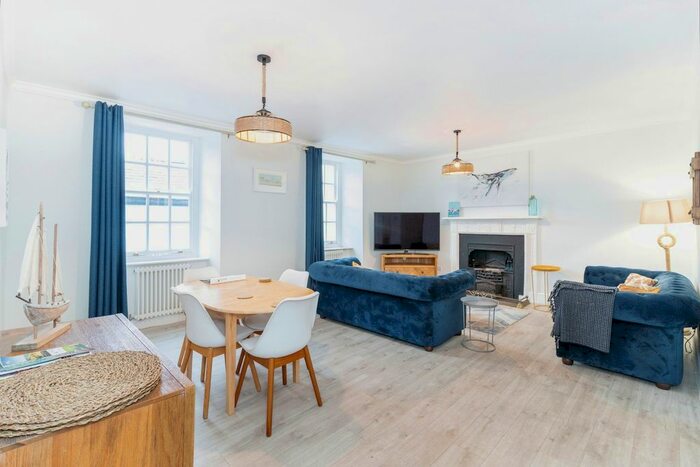 2 Bedroom Flat For Sale In Clarence Street, Dartmouth, Devon, TQ6