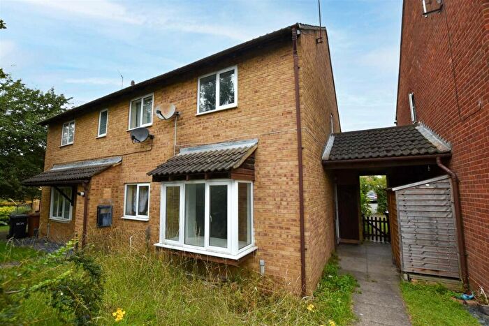 2 Bedroom Terraced House To Rent In Senwick Drive, Wellingborough, NN8