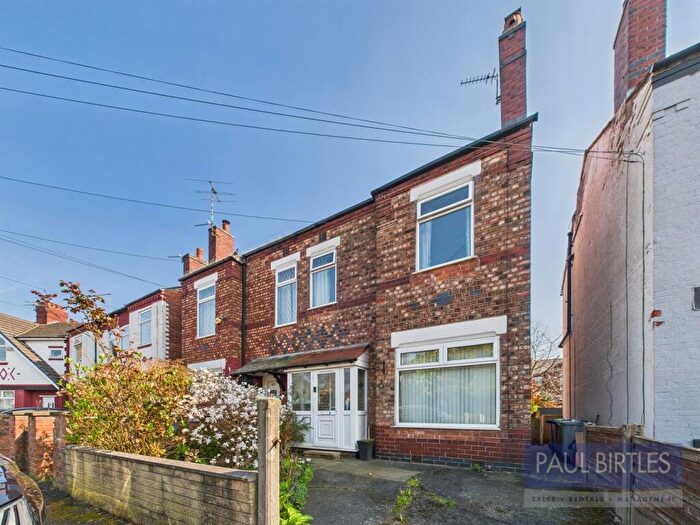 3 Bedroom Semi-Detached House For Sale In Victoria Road, Urmston, Trafford, M41