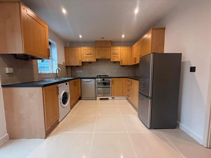3 Bedroom Town House To Rent In Elsons Mews, Welwyn Garden City, AL7