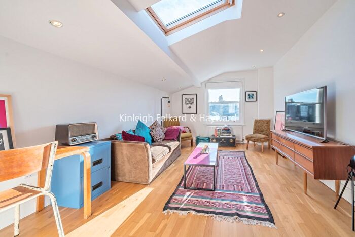 1 Bedroom Flat To Rent In Undine Street, London, SW17
