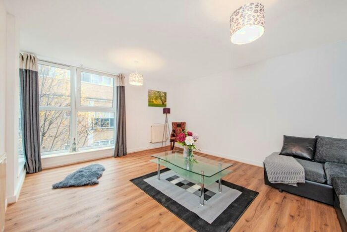 2 Bedroom Apartment To Rent In Seward Street London, EC1V