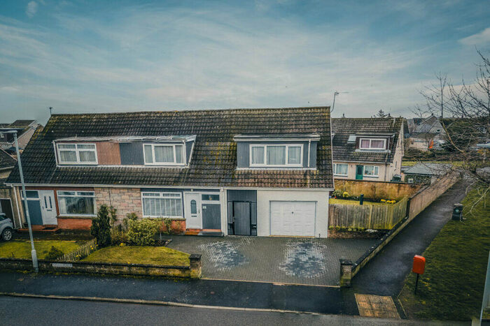 3 Bedroom Semi-Detached House For Sale In Craig Place, DD7