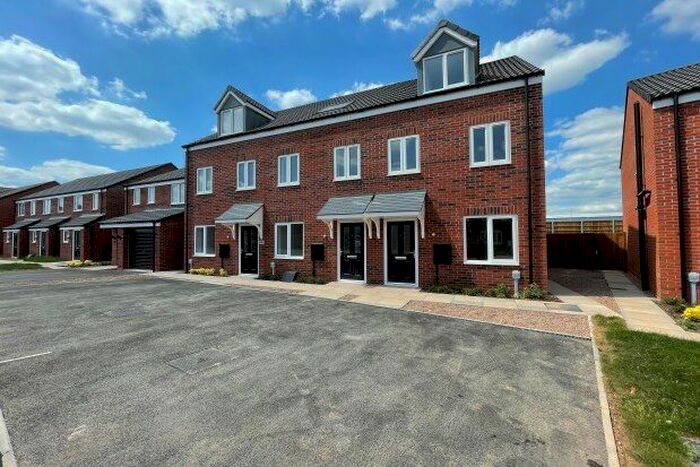 3 Bedroom Property To Rent In Coot Way, Nottingham, NG14