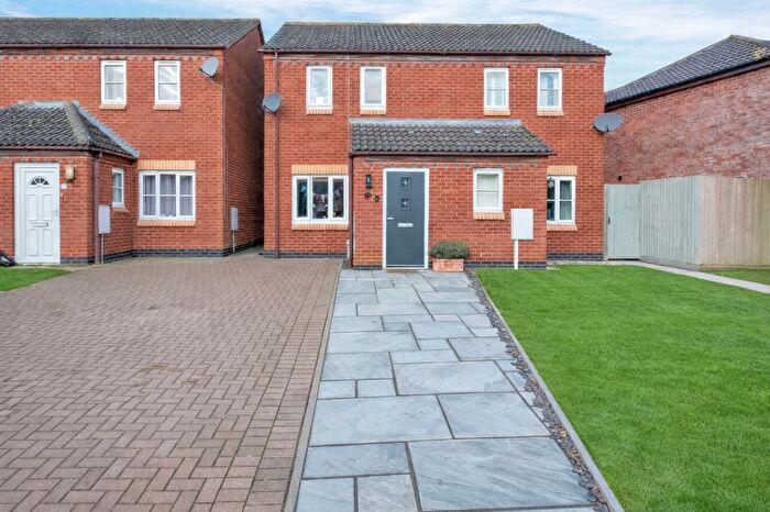 2 Bedroom Semi Detached House For Sale In Kings Road, Oakham, LE15