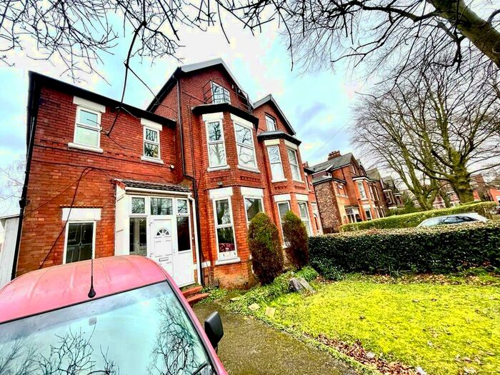 2 Bedroom Flat To Rent In Vincent Avenue, Chorlton, M21