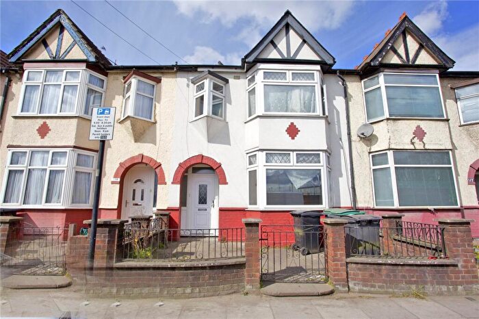 5 Bedroom Terraced House To Rent In Willoughby Lane, London, N17