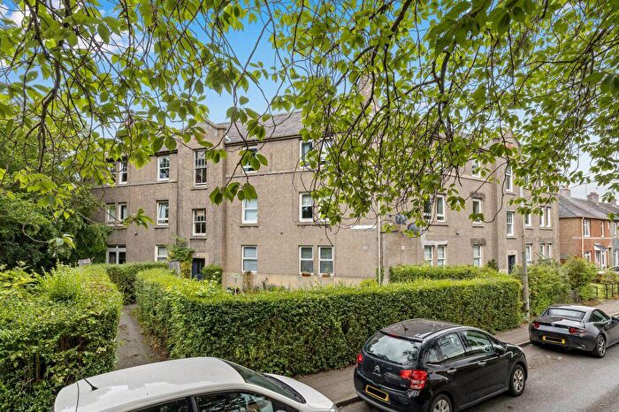 2 Bedroom Flat For Sale In / Warriston Road, Warriston, Edinburgh, EH7