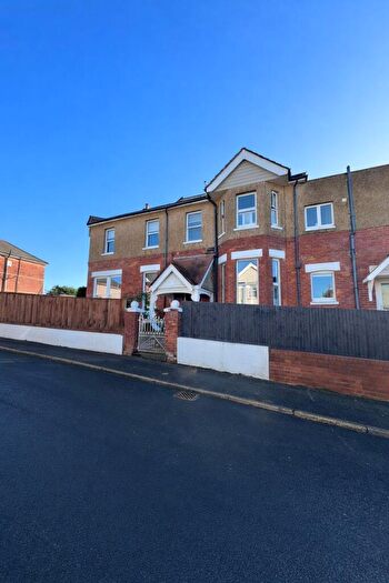 2 Bedroom Terraced House For Sale In Muscliffe Road, Bournemouth, BH9