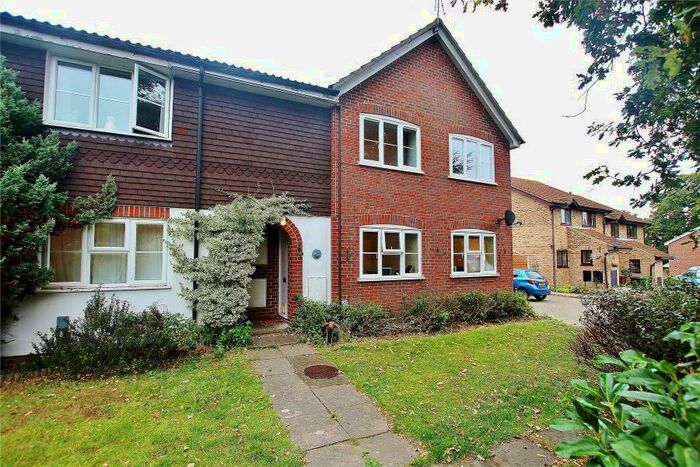 1 Bedroom Apartment To Rent In Bisley, GU24